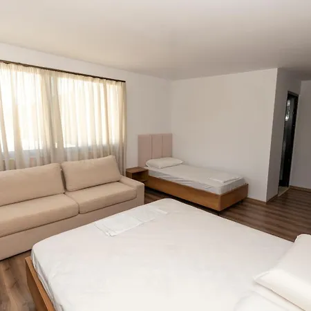 Hotel Bujtina Sarda Rragam