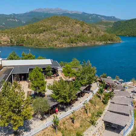 Bujtina Sarda Hotel